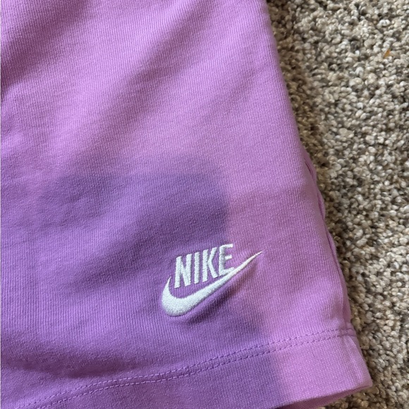 Nike Women's Lavender Athletic Shorts - Picture 2 of 6